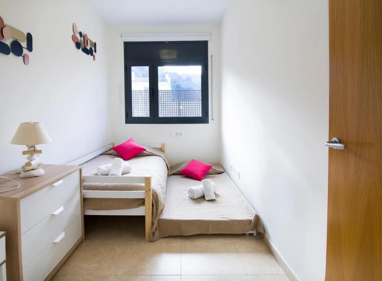 Appartement Standing 58M Plage A 3Mn En Voiture Roses Apartment